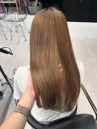ロング カラー 大村 咲羅のヘアスタイル