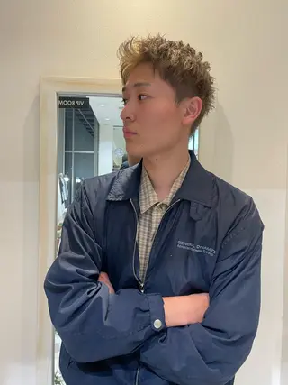 カラー 太田 遙のヘアスタイル