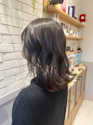 ミディアム カラー COCOA Glow所属・🤍みう🤍¥ 3,300 〜のヘアスタイル