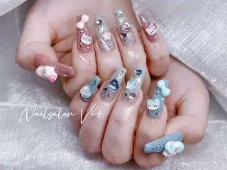 ネイル Nailsalon Vi+ももか🩷のネイルデザイン