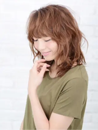 セミロング EARTH検見川浜 鈴木学のヘアスタイル