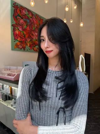 ロング 韓国ヘア🇰🇷 YURIYAのヘアスタイル