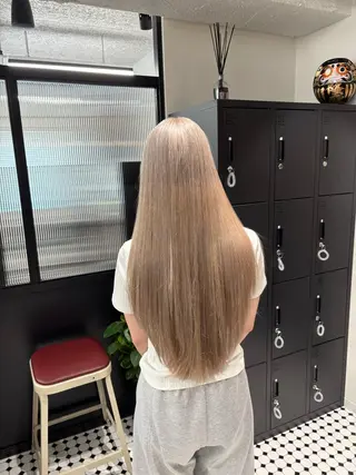 ロング カラー 韓国ヘア暗髪 ダブルカラーメンズ可のヘアスタイル
