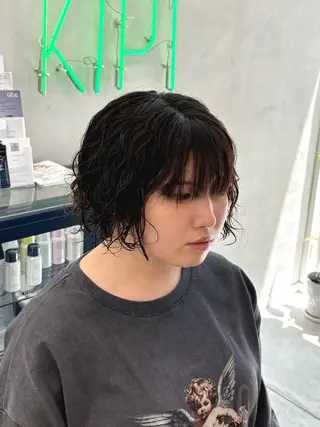 ショート パーマ 谷井 実結樹のヘアスタイル