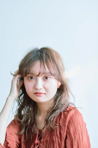 セミロング 組藤 沙奈のヘアスタイル