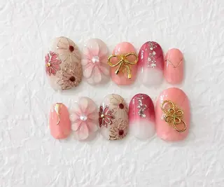 ネイル megumi. sのネイルデザイン