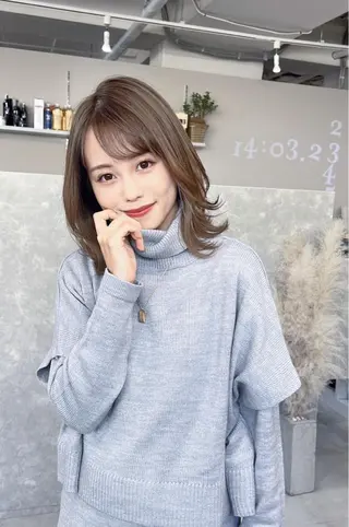 カラー REAL【レアル】所属・グレージュ/透け感 カラー/透明感カラーのヘアスタイル