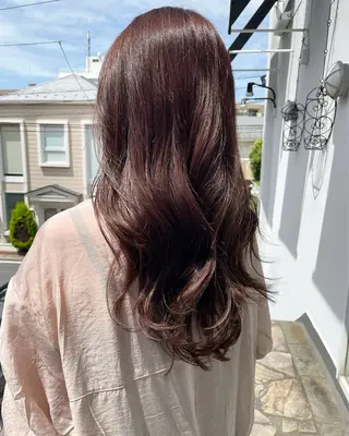 ロング 平 ちひろのヘアスタイル