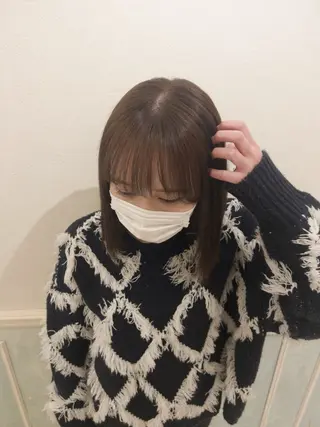 ミディアム カラー 岩崎 玲花のヘアスタイル