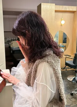 ミディアム カラー パーマ 西山 紗耶香🪽 透明感カラー/ボブのヘアスタイル