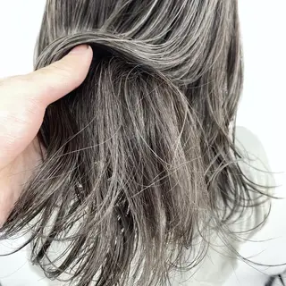 ミディアム カラー 大橋 拓巳のヘアスタイル