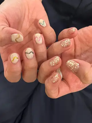 ネイル pu+on. nailworks所属・fuyumi / ニュアンスネイルのネイルデザイン
