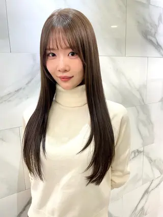 ロング カラー soigné 表参道【ソワネ】所属・🖱️透明感カラー ×髪質改善Rikyuのヘアスタイル