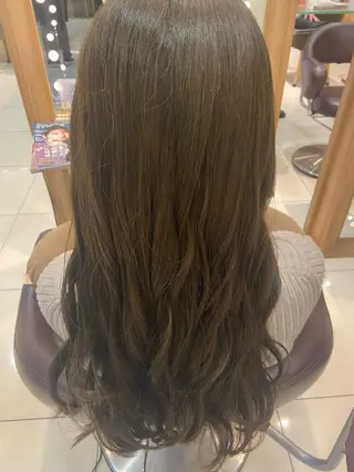 ロング カラー なつな/ 透明感カラーのヘアスタイル