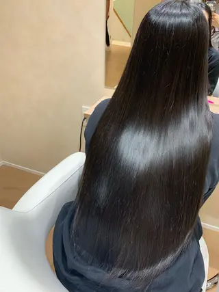 ロング カラー AVANCE中百舌鳥店所属・菅原 愛乃のヘアスタイル