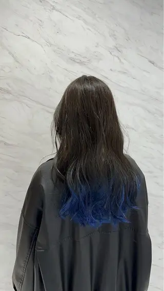 ロング カラー air-FUKUOKA所属・枦山 晴稀のヘアスタイル