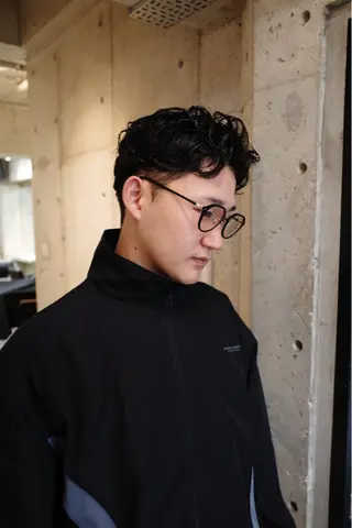 ショート パーマ メンズ 宮崎 恵多のヘアスタイル