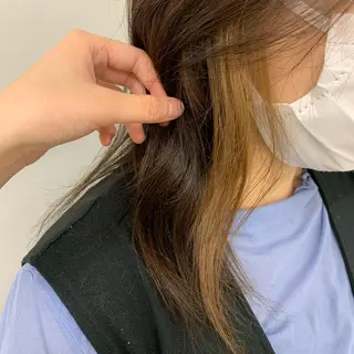 ミディアム 齊藤 来美のヘアスタイル