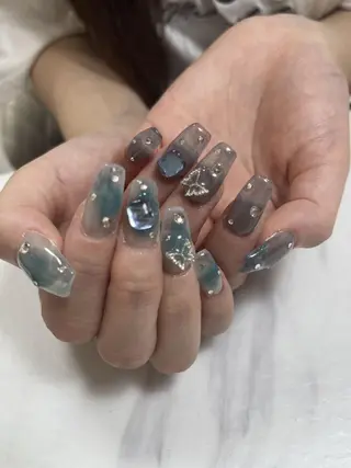 ネイル Yuli ネイルのネイルデザイン