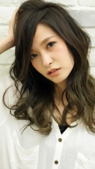 セミロング 山本 芳喜のヘアスタイル