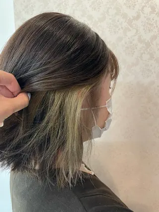 カラー ヒヨシ ルナのヘアスタイル