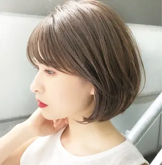 カラー Nakashima Akiのヘアスタイル