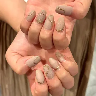 ネイル 鈴木 里奈のネイルデザイン