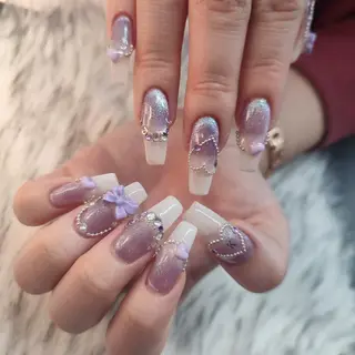 ネイル RUNWAY 　　の眉毛・アイブロウイメージ