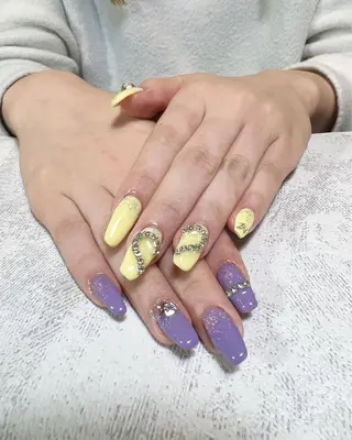 ネイル 渡邊 亜貴のネイルデザイン