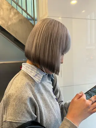 ショート カラー ヘアアレンジ ハイトーン&髪質改善 &韓国エクステ🤎のヘアスタイル