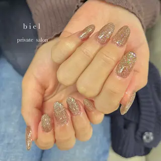 ネイル MIYU .のネイルデザイン