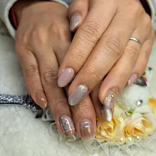 ネイル HAYASHI  Nのネイルデザイン