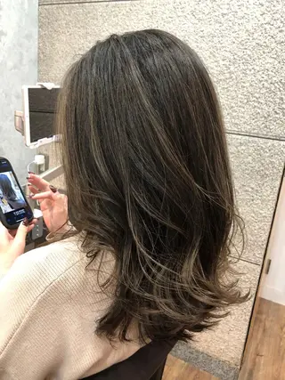 ミディアム カラー olino 【オリノ】西田辺のヘアスタイル