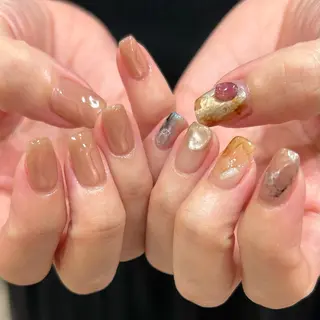 ネイル shio ♡ 11月予約受付中のネイルデザイン