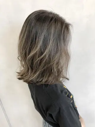 ミディアム EIGHT 船橋のヘアスタイル
