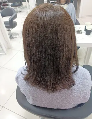 セミロング 【縮毛矯正/レディー スカット】美涼🎀のヘアスタイル