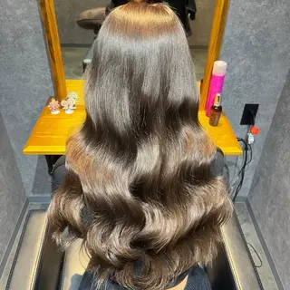 ロング カラー hair salon chic.所属・chic.エクステ. 艶カラー.miu🦊のヘアスタイル