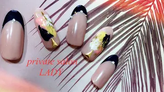 ネイル 桜田 麻菜のネイルデザイン