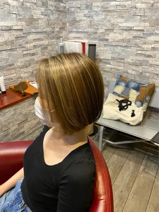 カラー 中川原 大介のヘアスタイル