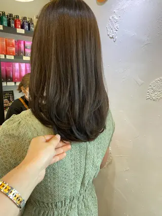 セミロング カラー 🥣 hashi 🛋️のヘアスタイル