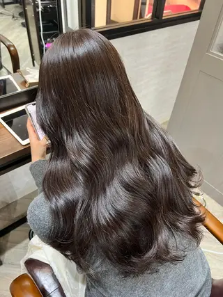 ロング カラー ヘアアレンジ 顔まわり職人🇰🇷 韓国ヘア/KAITOのヘアスタイル