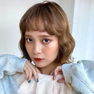 ミディアム 🌷モア 🌷暖色カラー・ボブのヘアスタイル