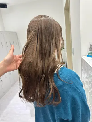 セミロング カラー 韓国ヘア顔周りカット 艶髪ベージュtamaのヘアスタイル