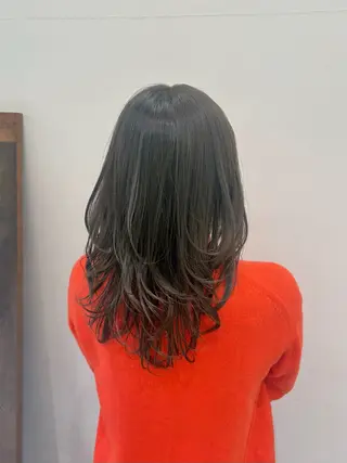 セミロング カラー momo / カラーモデルのヘアスタイル