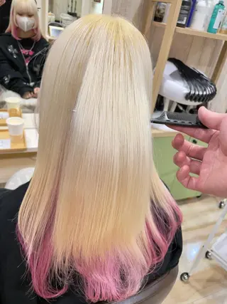 セミロング カラー 🌈派手髪ハイトーン 🌈鈴木亮太🌈のヘアスタイル