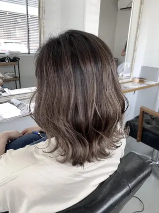 ミディアム 須佐 勝也のヘアスタイル