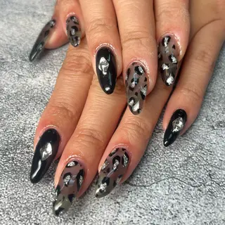 ネイル Queen nail 北堀江 ASUKAのネイルデザイン