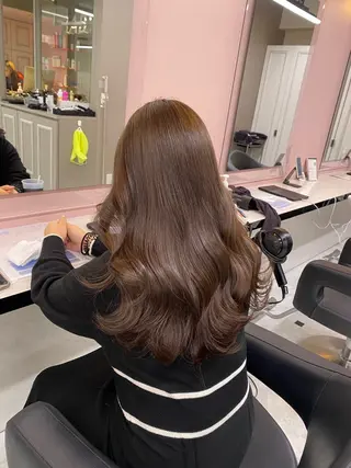 カラー 韓国ガーリー🤍暖 色カラー🤍misaのヘアスタイル