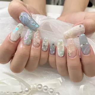 ネイル fiore nail 🦋のネイルデザイン