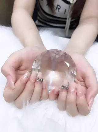 ネイル fein 🎀 ayu♡⟡.·のネイルデザイン
